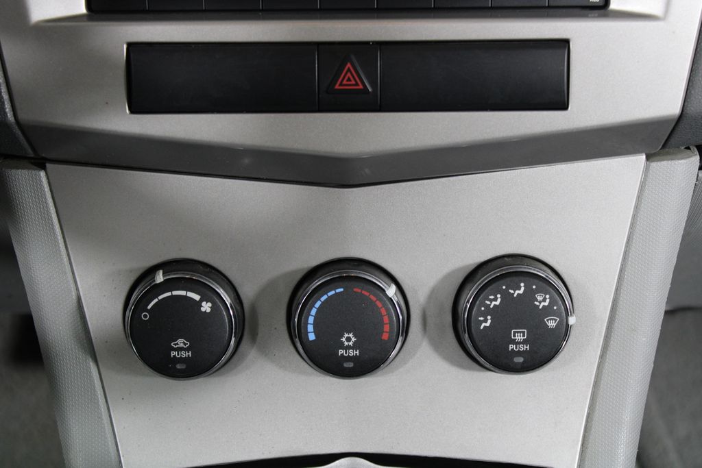 Used 2008 Chrysler Sebring for sale in 