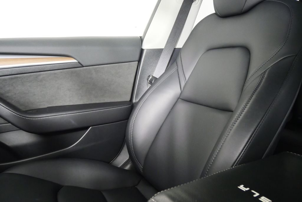Thumbnail: 2023 Tesla Model 3 - 24