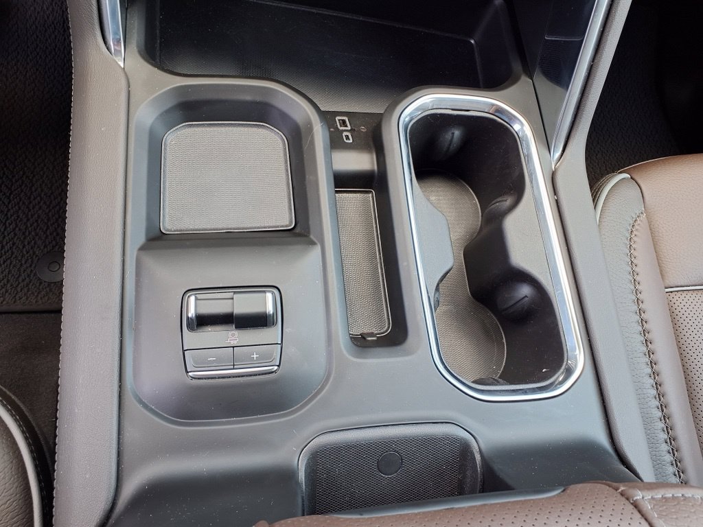 Used 2026 Silver GMC Denali image 29