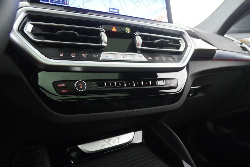 2024 BMW X4 xDrive30i 24