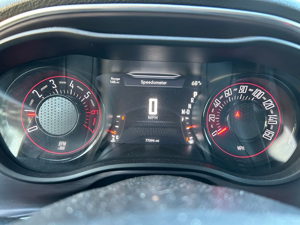 Thumbnail: 2017 Dodge Challenger - 22