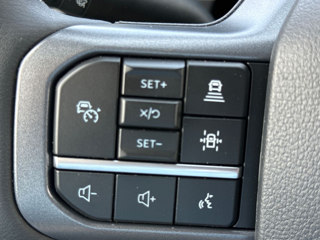 New 2026 White Ford Lariat image 31