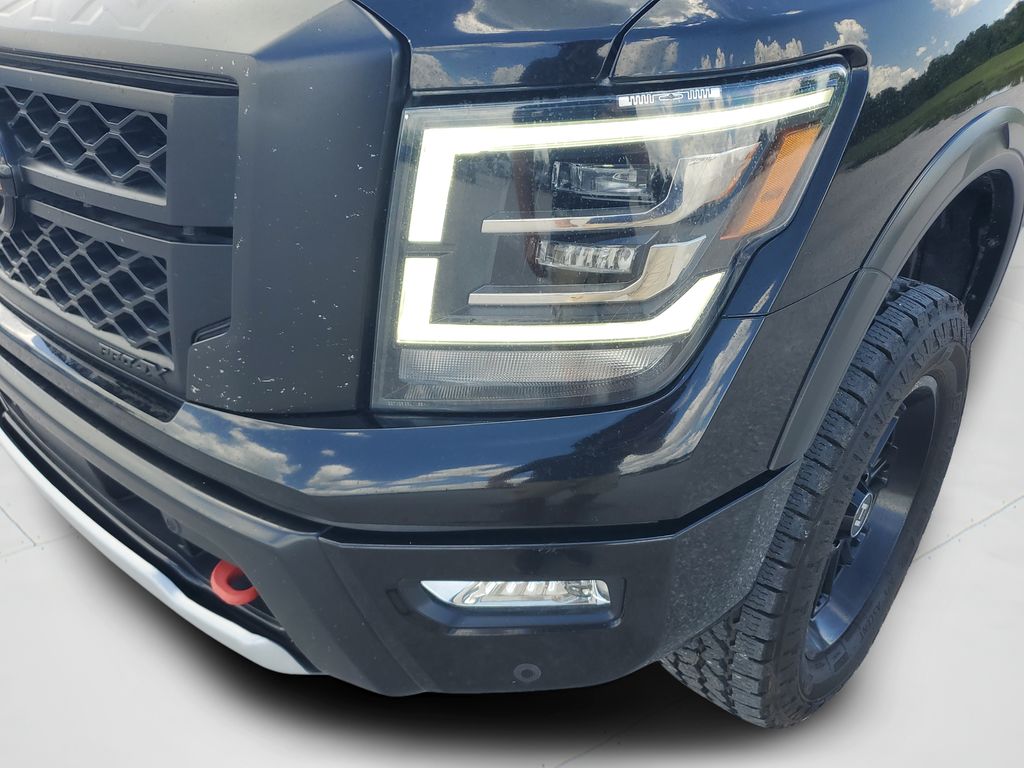 Used 2021 Black Nissan PRO-4X image 26