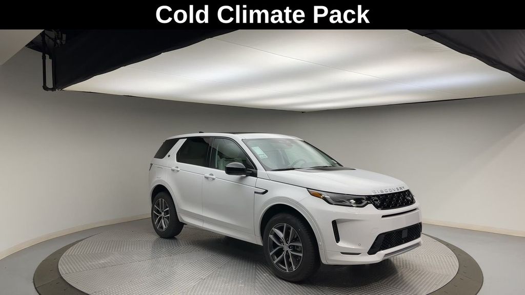 Thumbnail: 2024 Land Rover Discovery Sport - 3