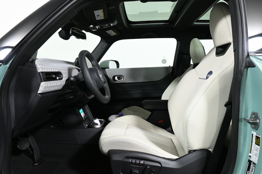 Thumbnail: 2026 MINI Cooper - 3