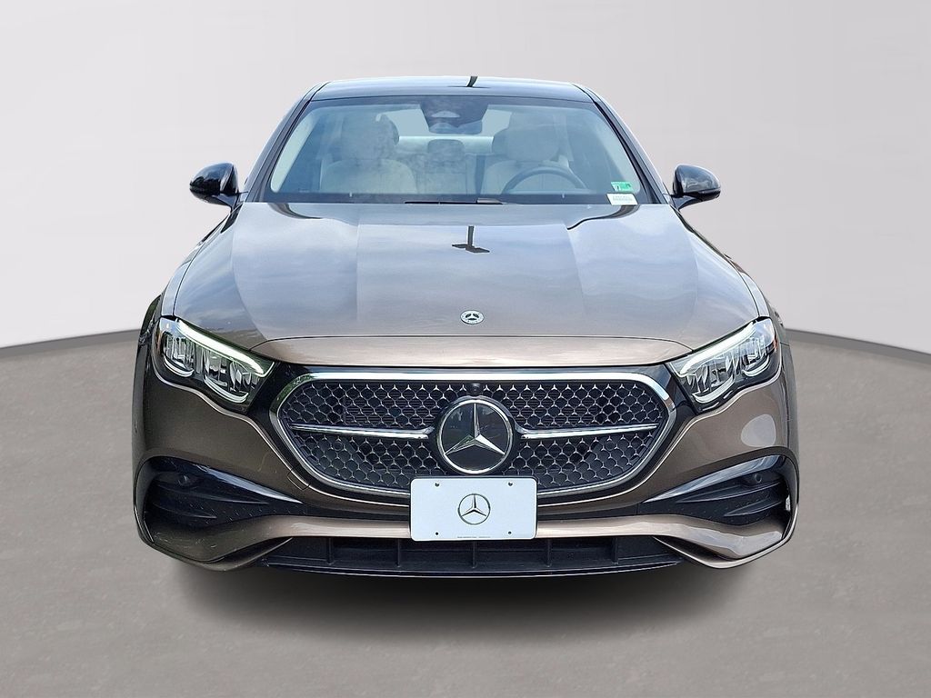 Thumbnail: 2025 Mercedes-Benz E-Class - 2