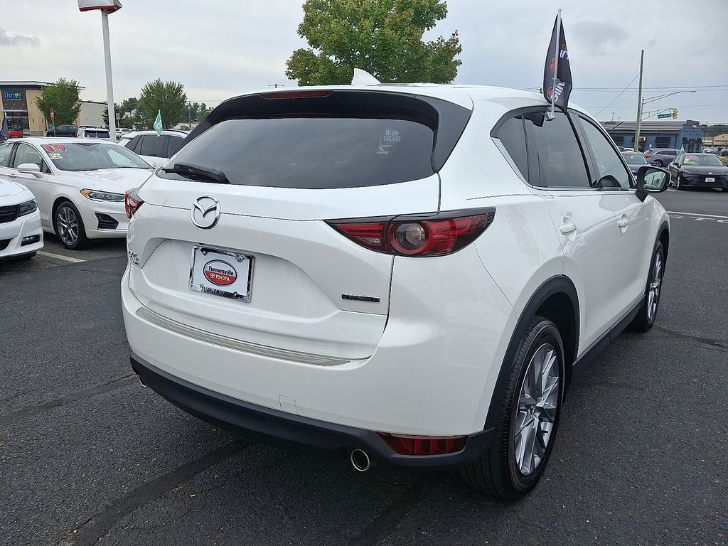 Thumbnail: 2021 Mazda CX-5 - 6