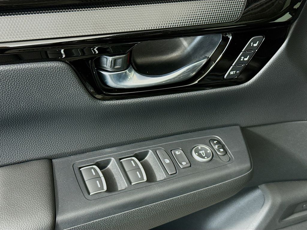 Thumbnail: 2026 Honda CR-V - 21