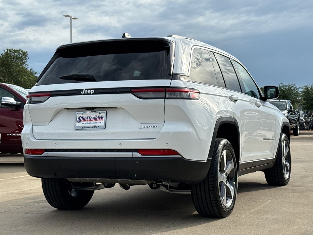 New 2026 Jeep Grand Cherokee SUV