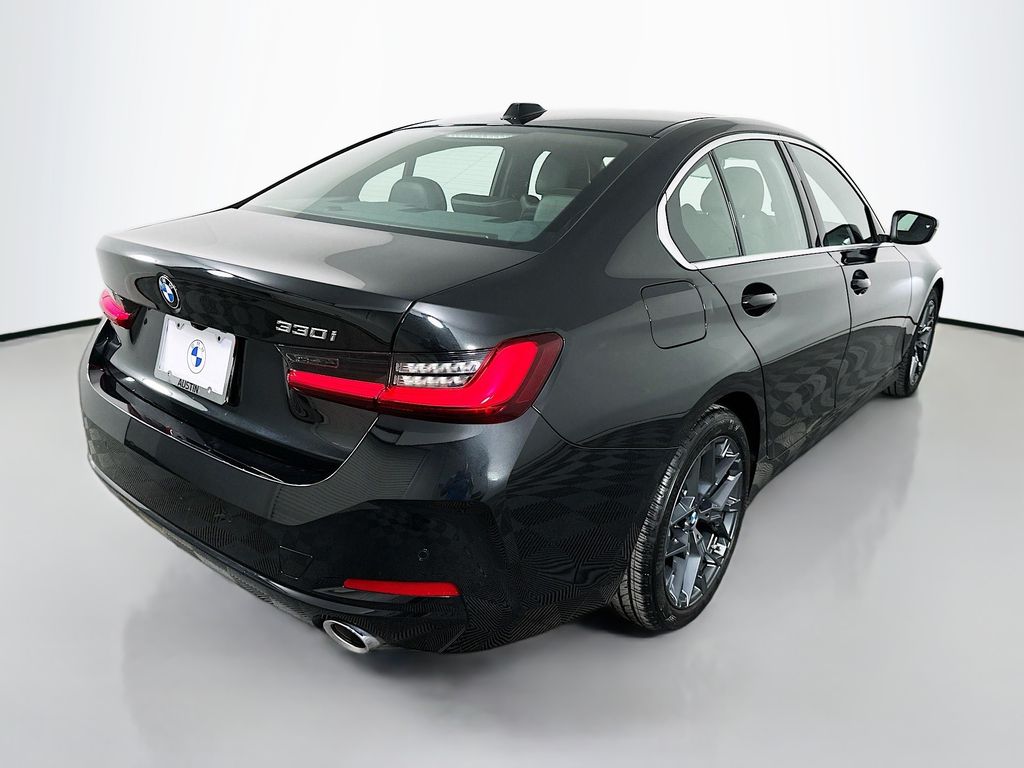 Thumbnail: 2025 BMW 3 Series - 5