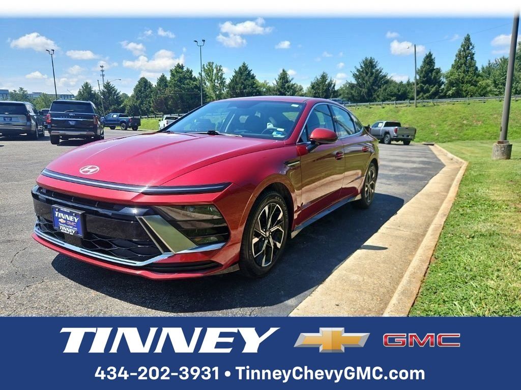 Ultimate red 2025 Hyundai Sonata Sedan Front-Wheel Drive 8-Speed Automatic