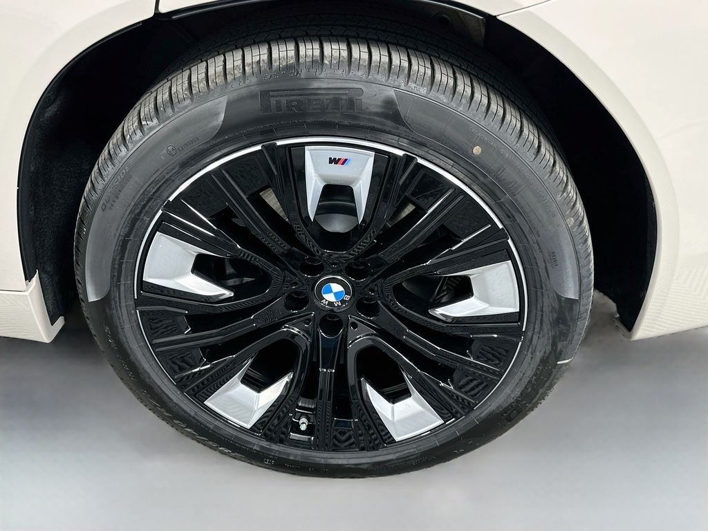Thumbnail: 2026 BMW X3 - 23