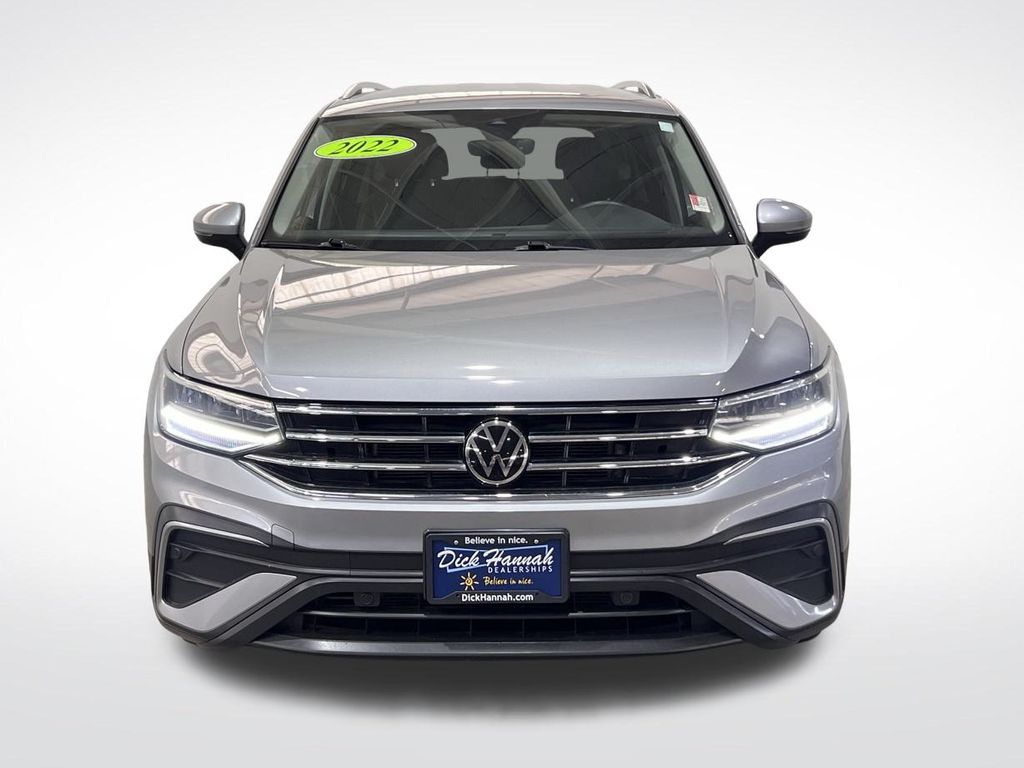 Used 2022 Volkswagen Tiguan SE with VIN 3VV2B7AX1NM077179 for sale in Gladstone, OR