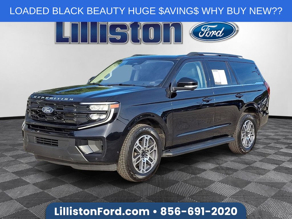 Black Metallic 2025 Ford Expedition SUV / Crossover Four-Wheel Drive Automatic