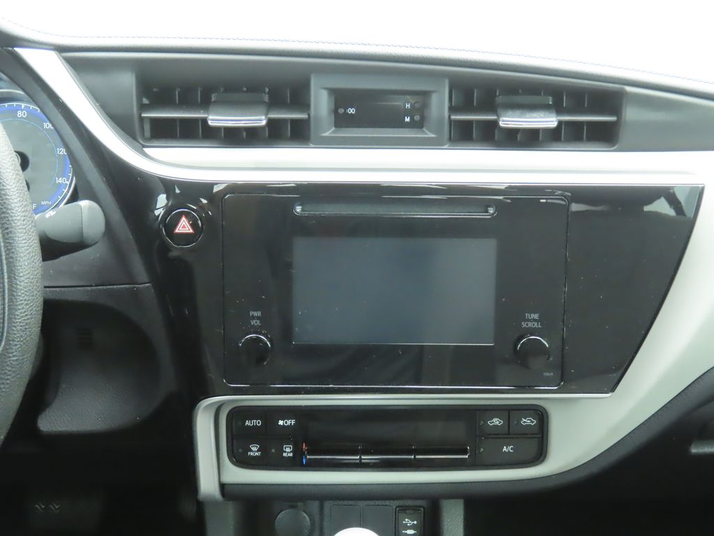 Thumbnail: 2019 Toyota Corolla - 14