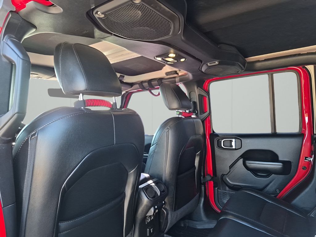 Used Car 2021 Jeep Gladiator  Willys For Sale Under $30,000 In Austin, Texas