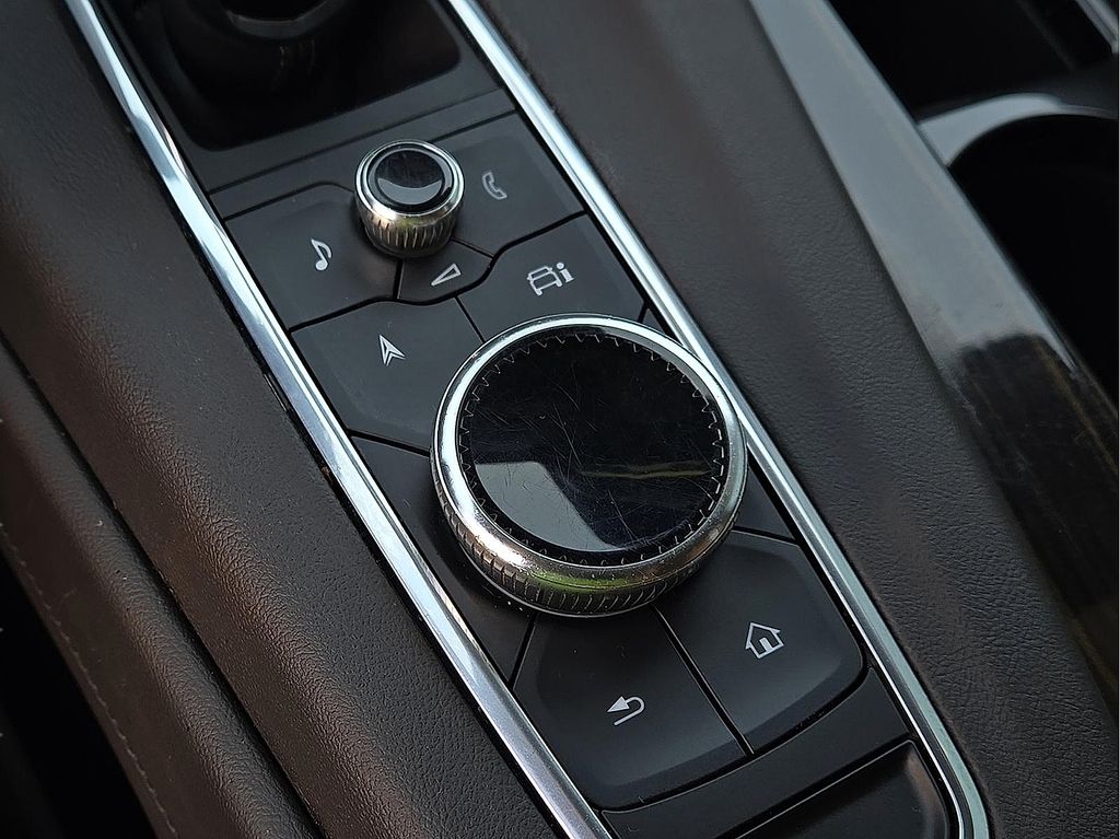 Used 2022 Cadillac Escalade ESV Premium For Sale in Farmington, AR