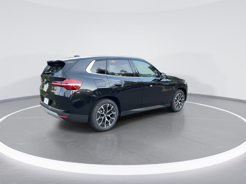 Thumbnail: 2026 BMW X3 - 8