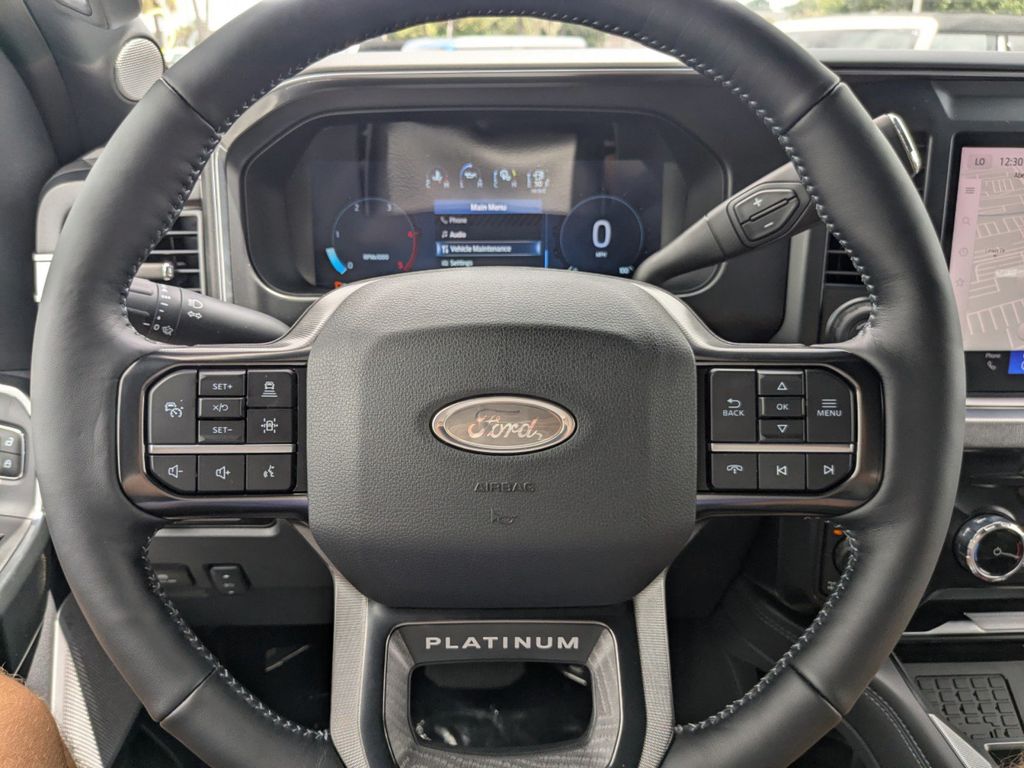 2025 Ford F-350 Super Duty Platinum