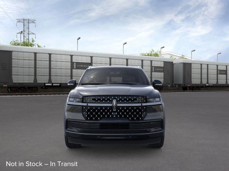 Thumbnail: 2025 Lincoln Navigator L - 6