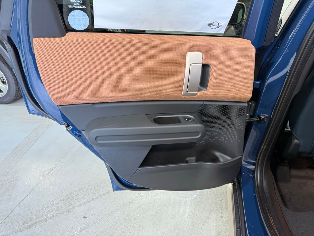 Thumbnail: 2026 MINI Cooper Countryman - 19