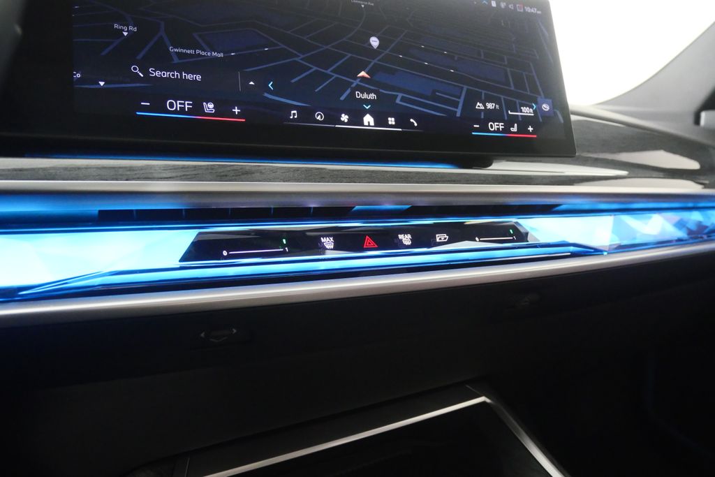 Thumbnail: 2023 BMW 7 Series - 26