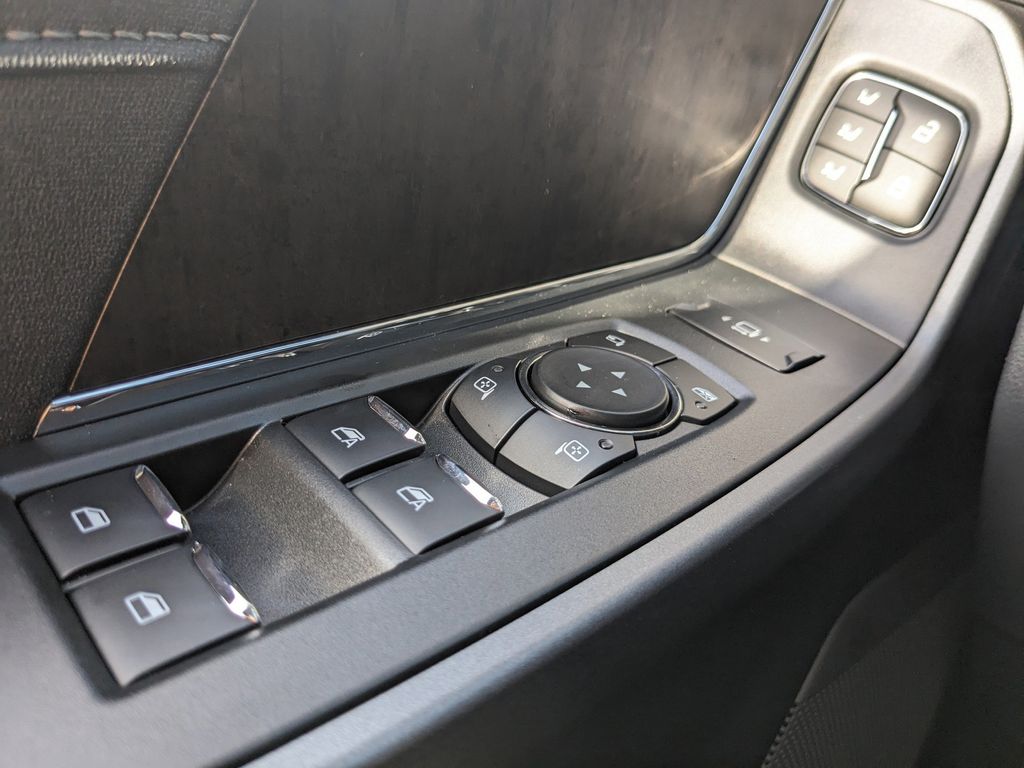 2025 Ford F-250 Super Duty Lariat