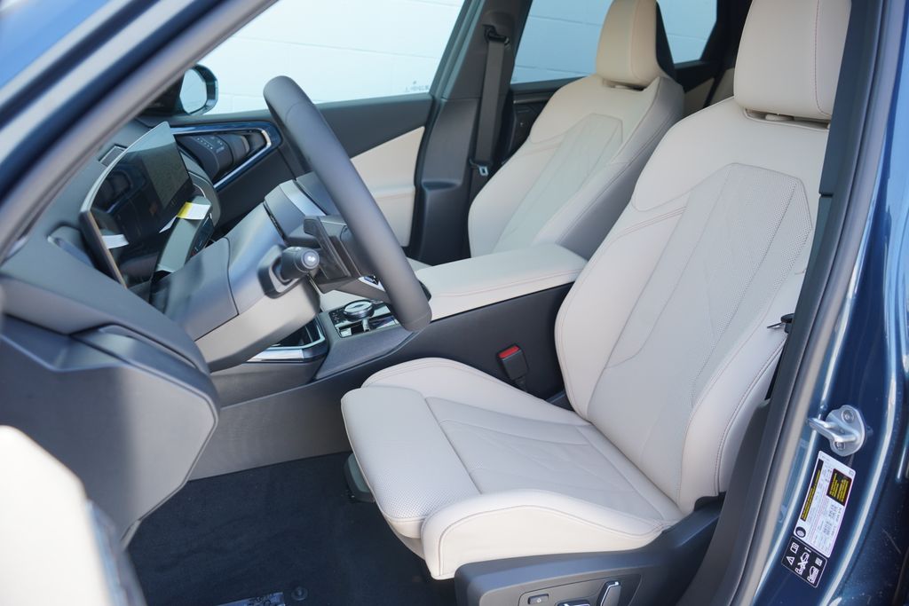 2025 BMW X3 3.0i 10