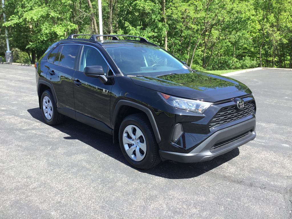 2021 Toyota RAV4 LE 7