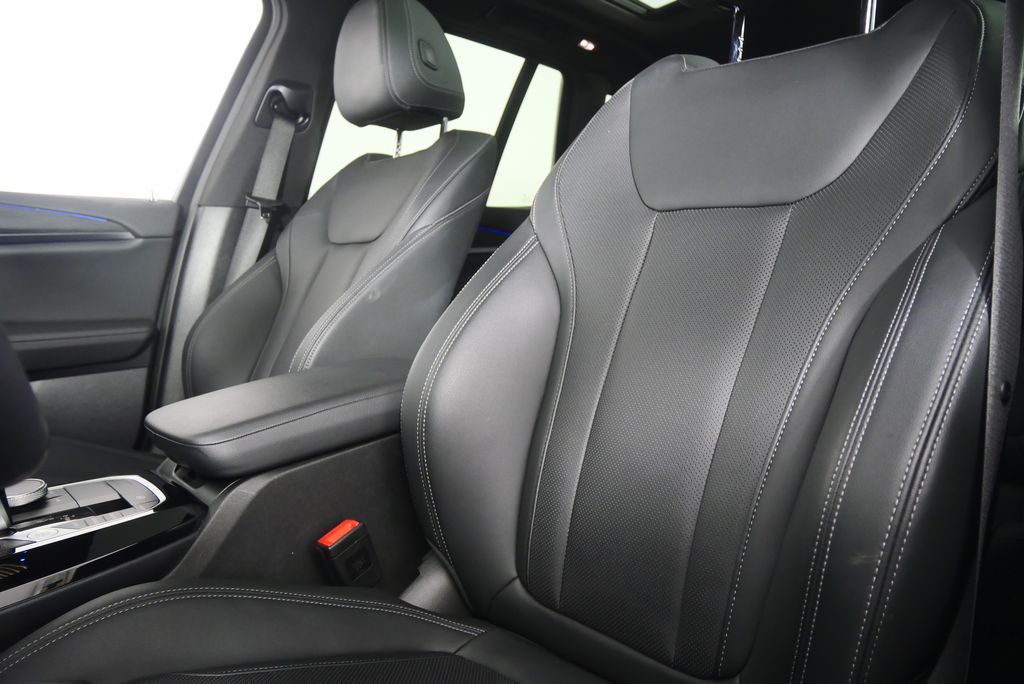 Thumbnail: 2024 BMW X3 - 10