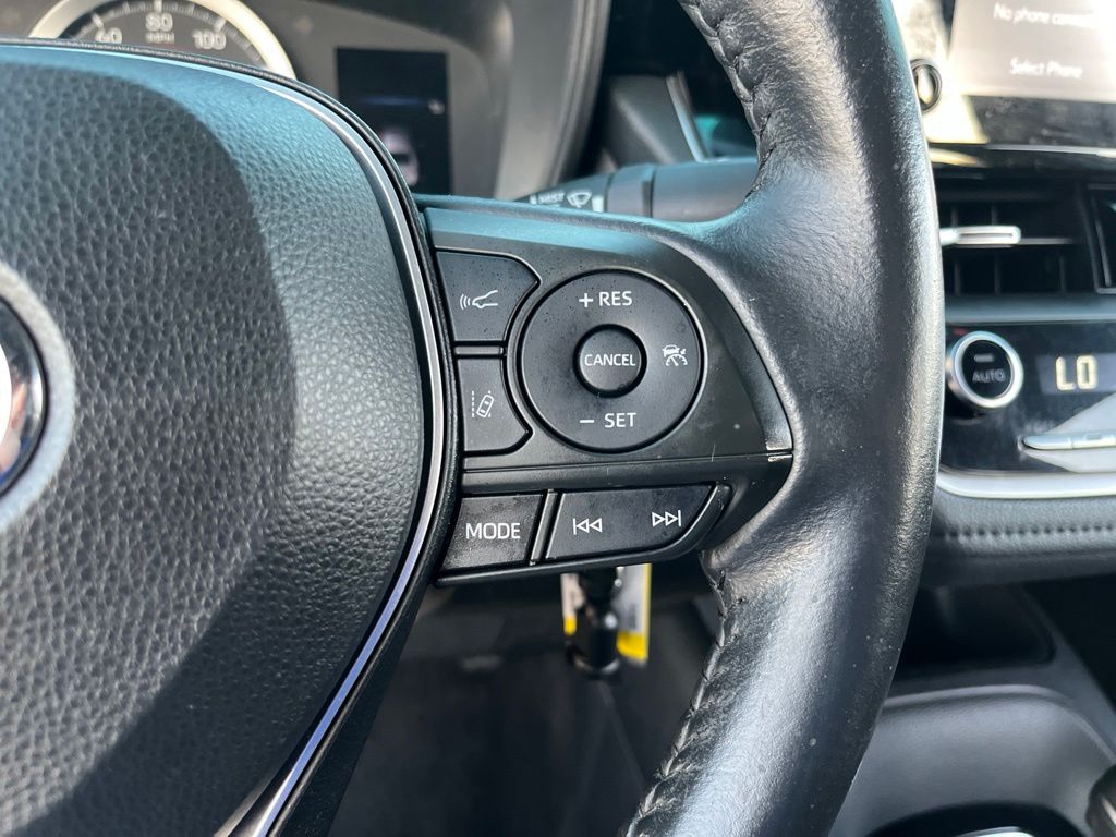 Thumbnail: 2021 Toyota Corolla - 22