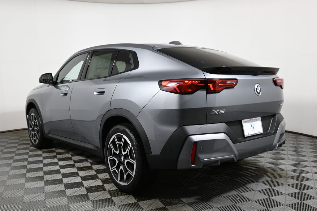 Thumbnail: 2026 BMW X2 - 5