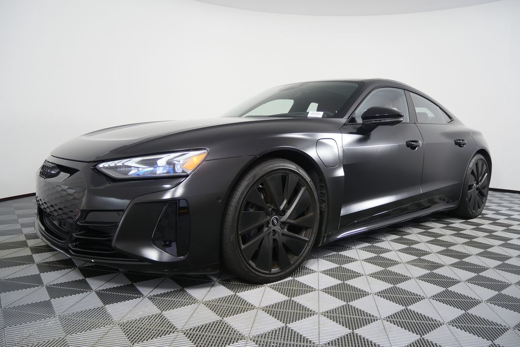 Thumbnail: 2022 Audi e-tron GT - 9