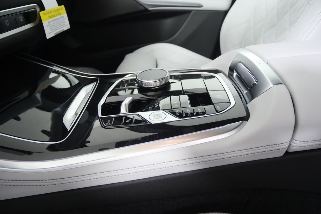 Thumbnail: 2026 BMW X5 - 22