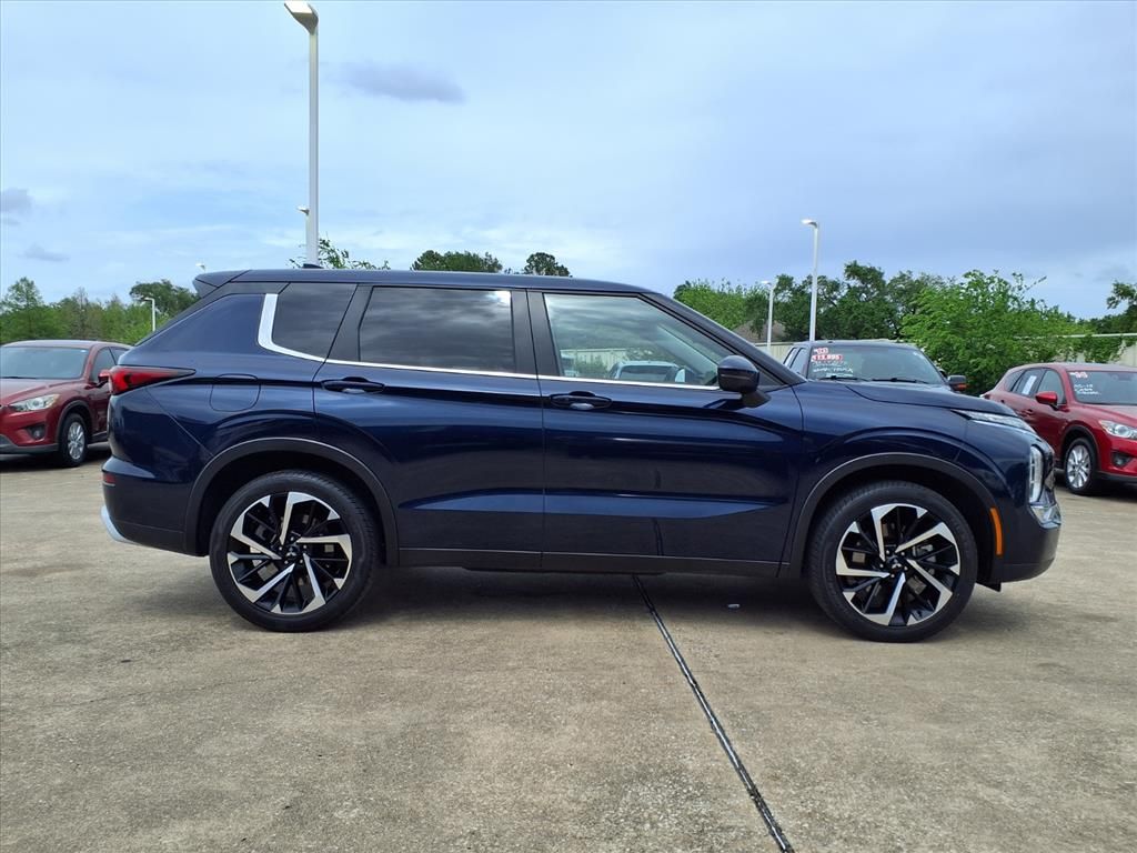 2024 Mitsubishi Outlander SE  at North Houston Mitsubishi