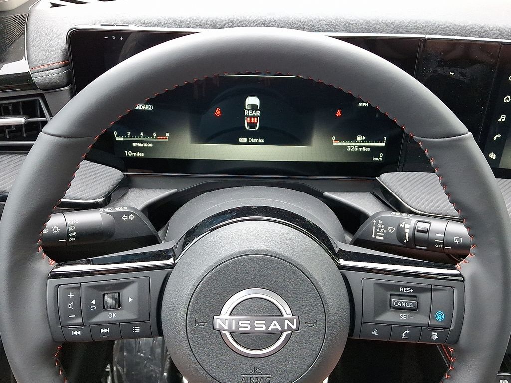 Thumbnail: 2025 Nissan Kicks - 9