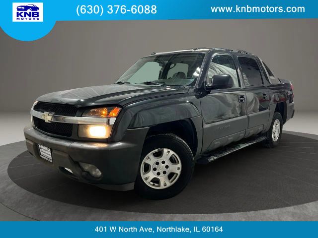 Dark Gray Metallic 2005 Chevrolet Avalanche 1500 Z71 4WD Pickup Truck Four-Wheel Drive 4-Speed Automatic Overdrive