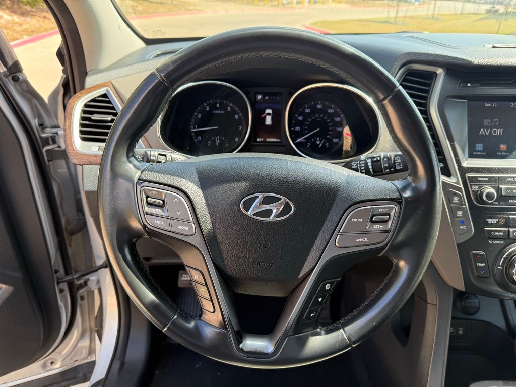 Thumbnail: 2017 Hyundai Santa Fe - 15