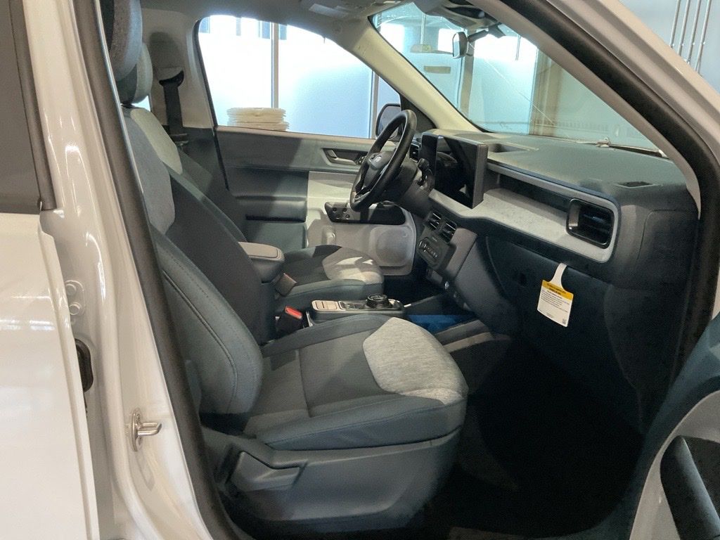 New 2026 White Ford XLT image 22