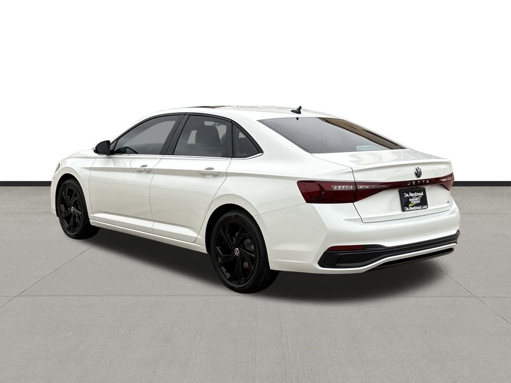 New 2026 White Pearl Volkswagen 1.5T SE image 7