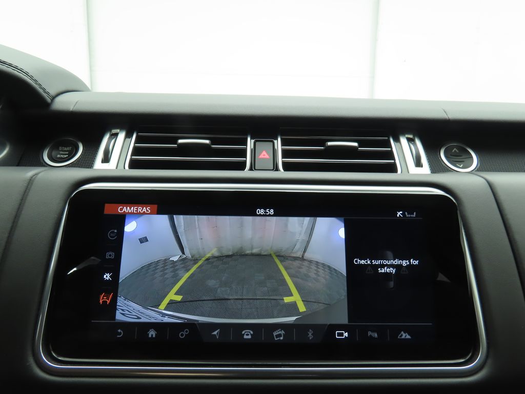 Thumbnail: 2021 Land Rover Range Rover - 16