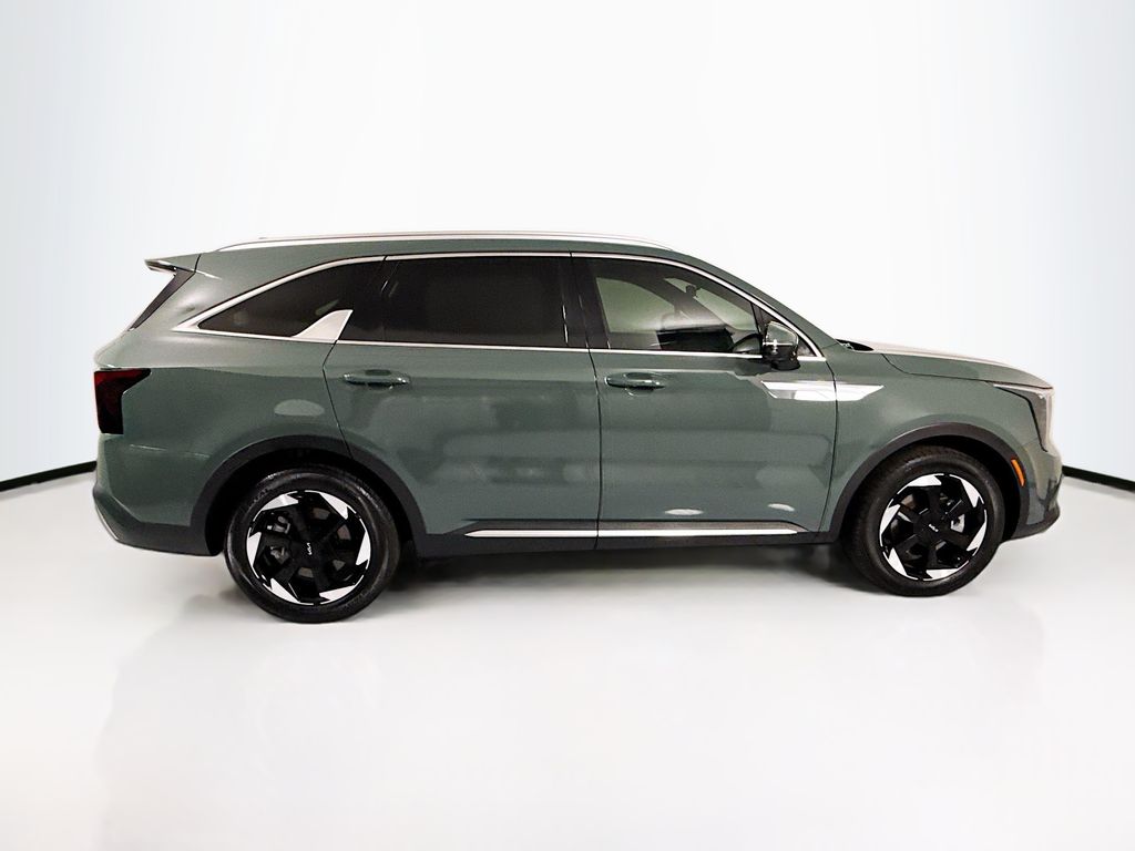 Thumbnail: 2025 Kia Sorento - 4