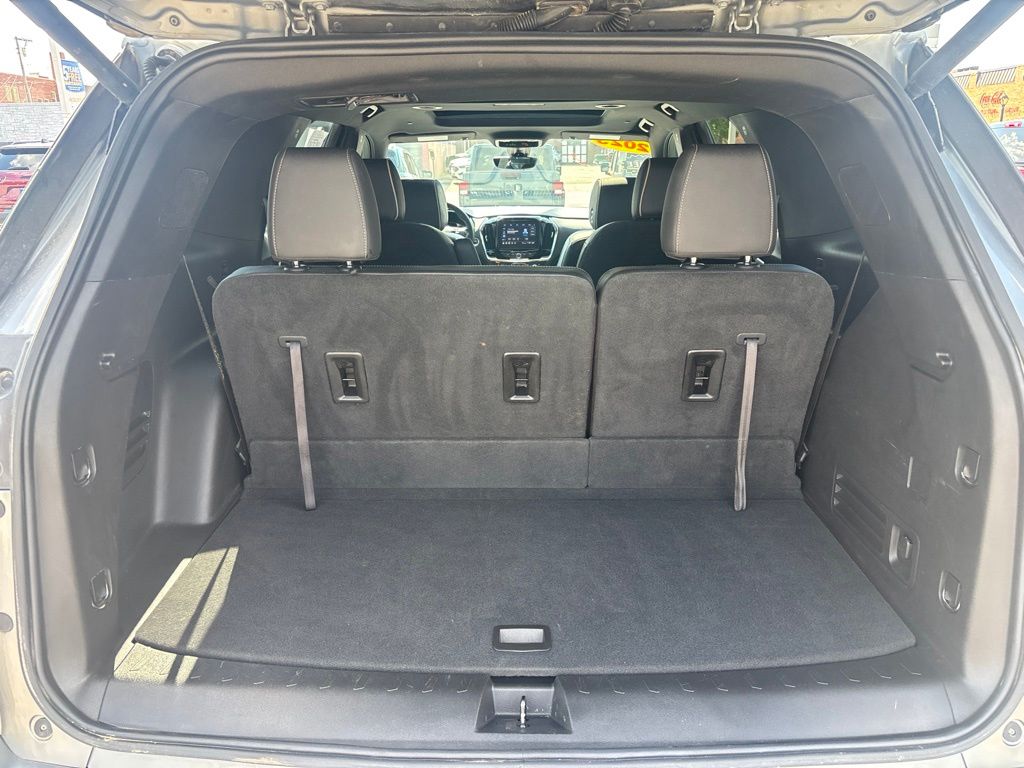 Used 2023 Chevrolet Traverse SUV