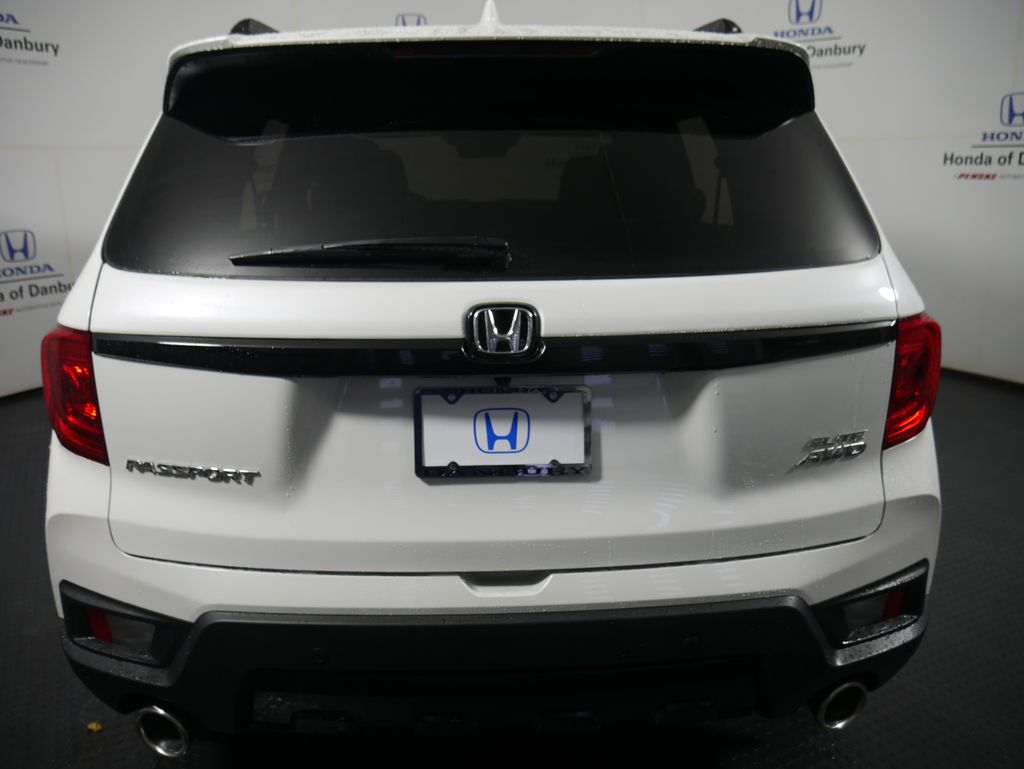 2022 Honda Passport Elite 9