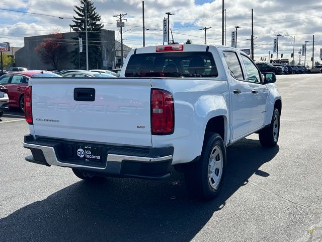 View vehicle photo 5