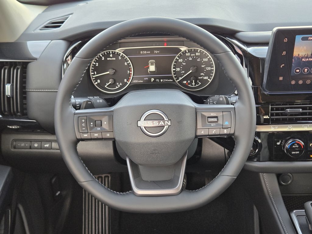 2026 Nissan Pathfinder SV - 9