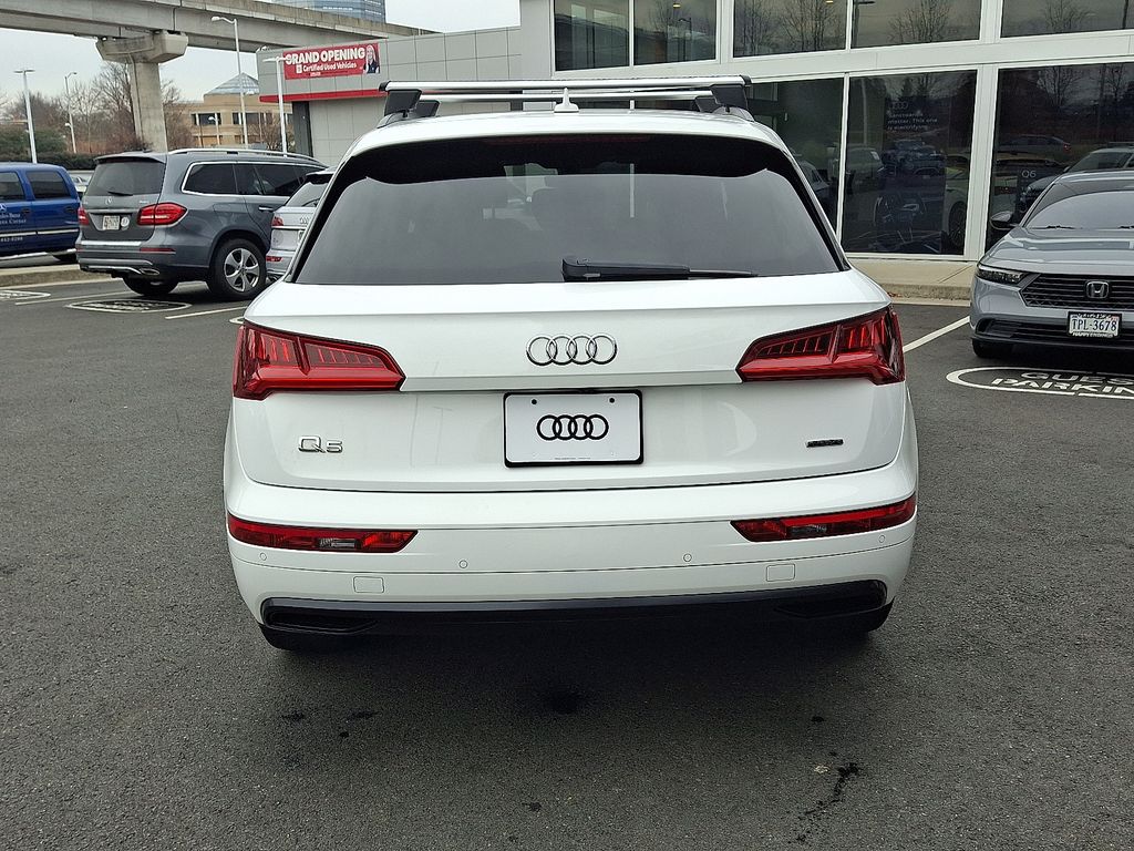 Thumbnail: 2020 Audi Q5 - 5