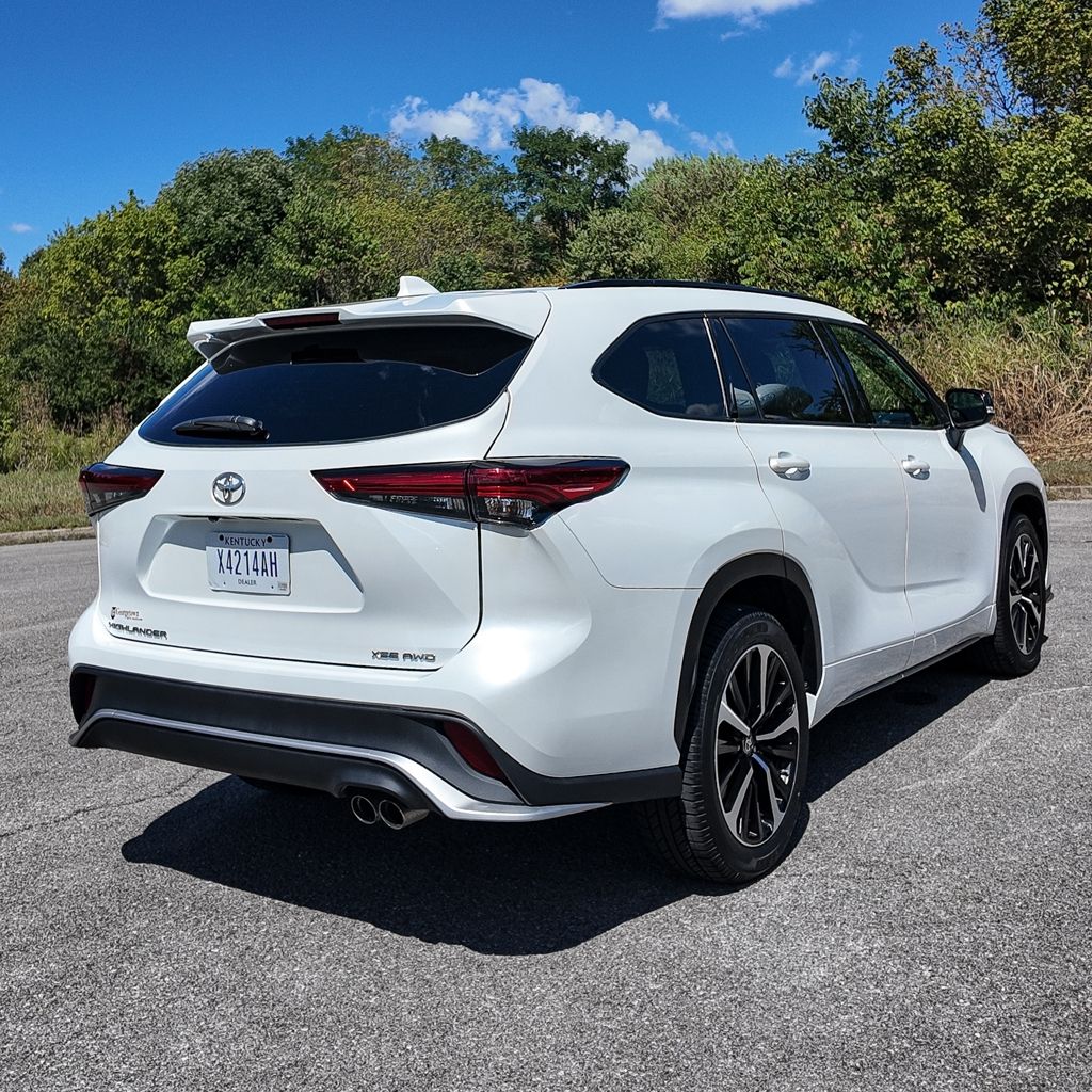 2022 Toyota Highlander XSE - Photo 45