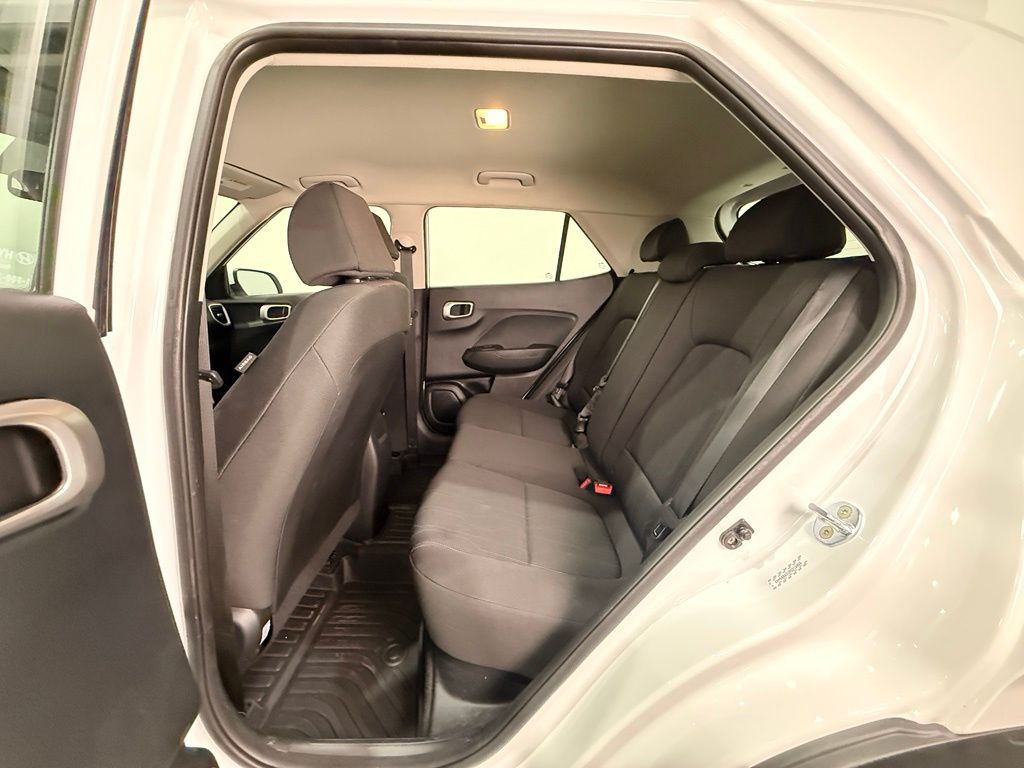 2023 Hyundai Venue SE