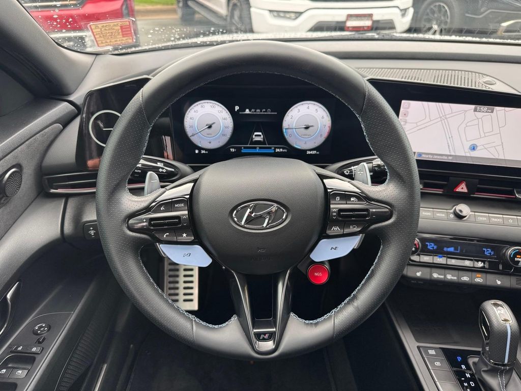 Used 2023 Cyber Gray Hyundai Base image 9